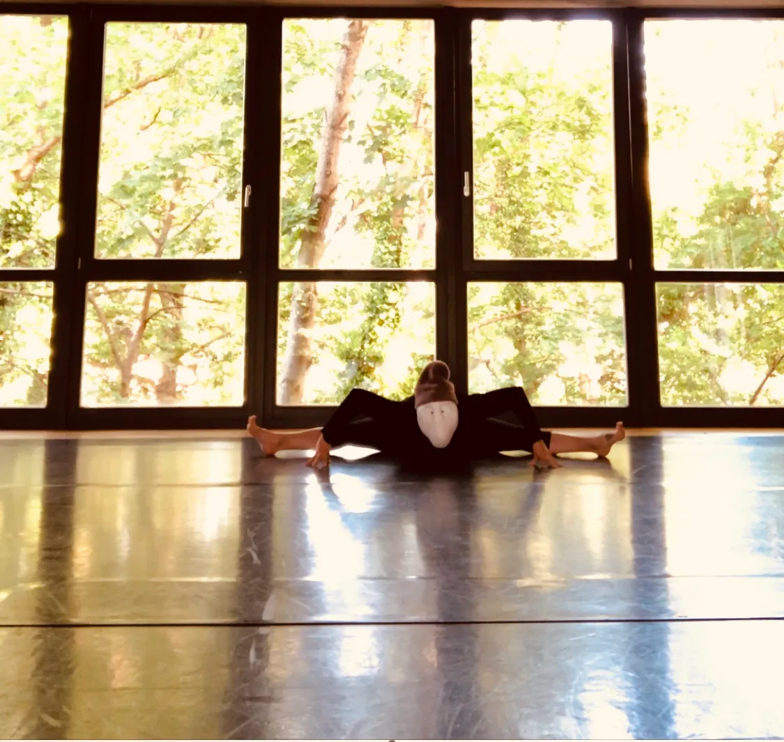 Ruthie larval mask in studio